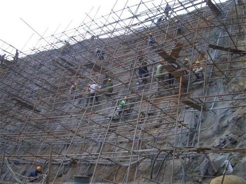 云冈公路桩基检测